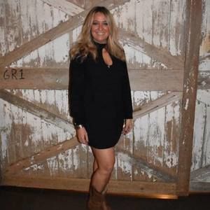 Meet your Posher, Tina